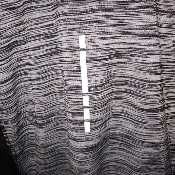 Avia running jacket! - Picture 7 of 7